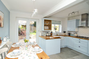 Photo 13- click for photo gallery